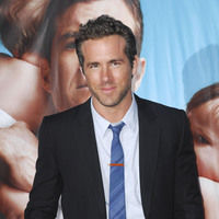 Ryan Reynolds at The Change-Up Los Angeles premiere pictures | Picture 58998